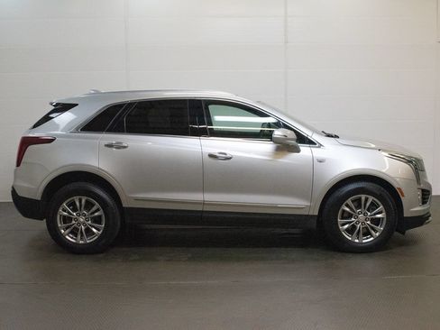 Used 2020 Cadillac XT5 Premium Luxury AWD/4WD image 3