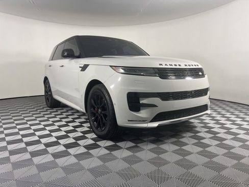 Used 2023 Land Rover Range Rover Sport SE Dynamic AWD/4WD image 2