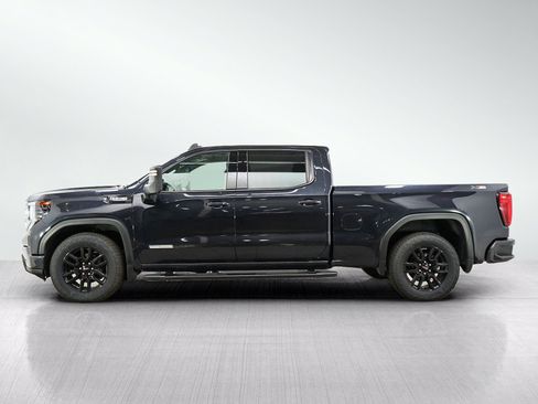 Used 2022 GMC Sierra 1500 Elevation AWD/4WD image 2
