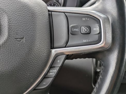 Used 2024 RAM 2500 Laramie image 21