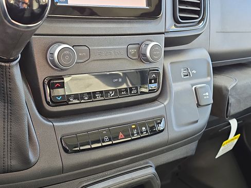 Used 2025 RAM ProMaster 1500 w/ Safety Group image 21