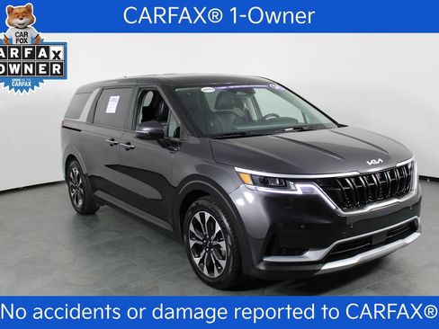 Used 2024 Kia Carnival EX image 4