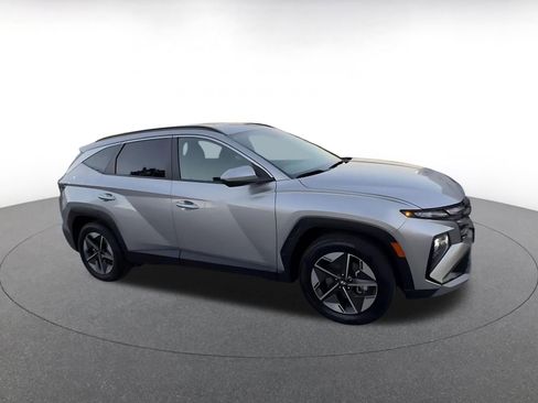 Used 2025 Hyundai Tucson SEL image 2