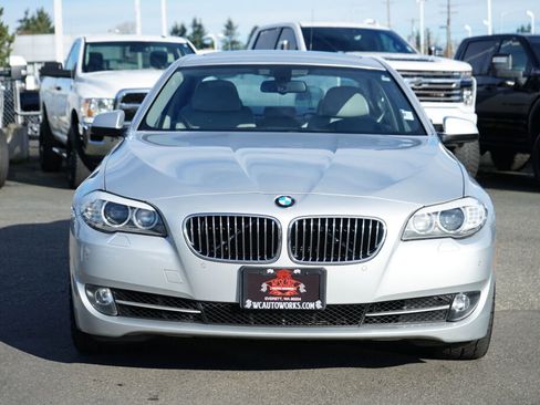 Used 2013 BMW 535i xDrive Sedan image 8