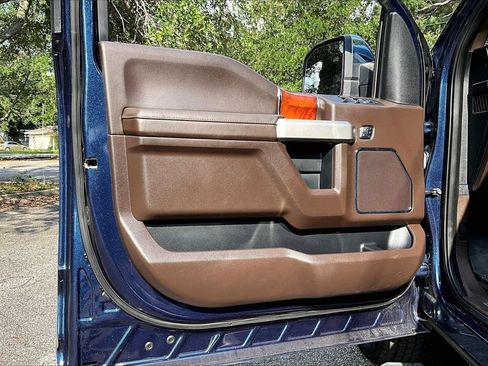 Used 2020 Ford F150 King Ranch w/ Equipment Group 601A Luxury AWD/4WD image 17