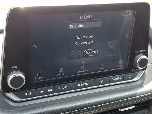 Used 2021 Nissan Rogue S AWD/4WD image 16