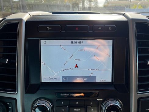 Used 2020 Ford F150 Lariat w/ Equipment Group 502A Luxury image 26