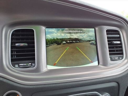 Used 2023 Dodge Charger SXT RWD image 12