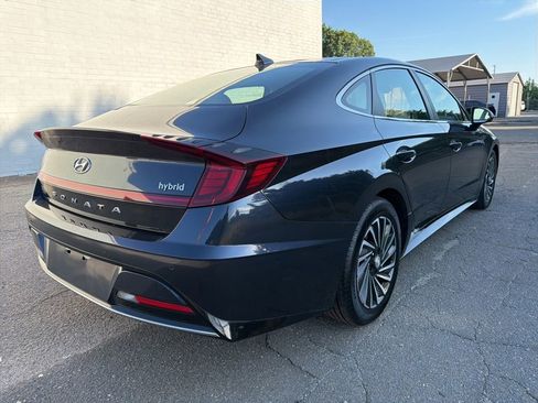 Used 2021 Hyundai Sonata Limited FWD image 2