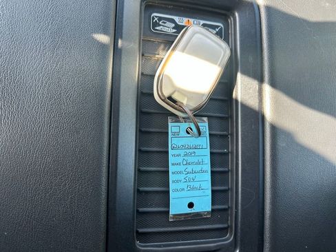 Used 2019 Chevrolet Suburban Premier w/ RST Edition RWD image 60