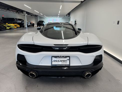 Used 2023 McLaren GT RWD image 9