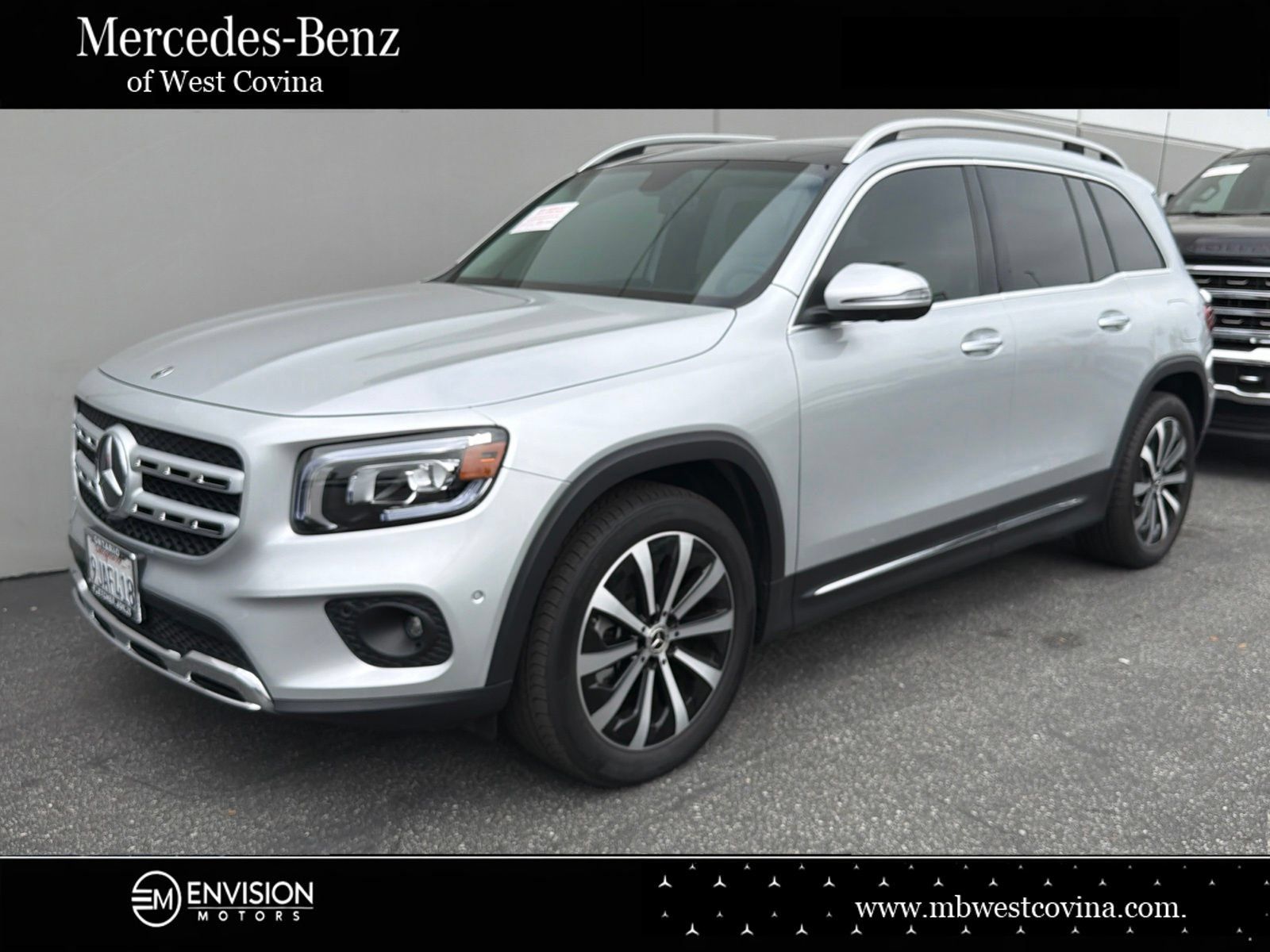 Used 2023 Mercedes-Benz GLB 250 image 1