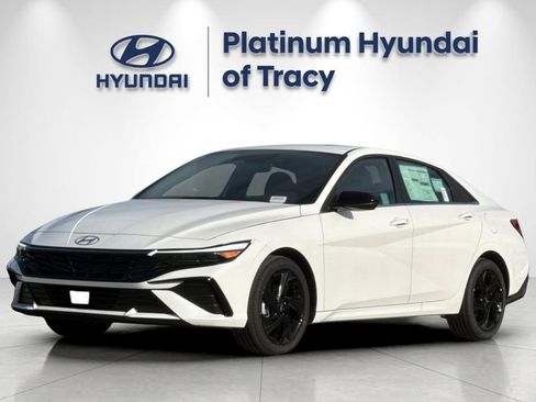 New 2026 Hyundai Elantra SEL Sport Premium FWD image 8