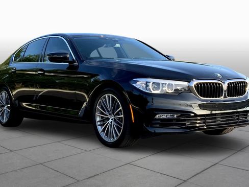 Used 2018 BMW 530i image 2