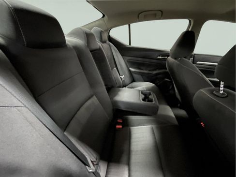 Used 2022 Nissan Altima 2.5 SV image 18