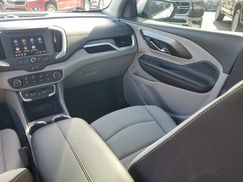 Used 2023 GMC Terrain SLE FWD image 20