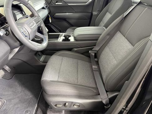 New 2026 GMC Acadia Elevation image 14