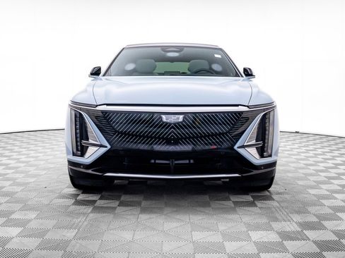 Certified 2024 Cadillac Lyriq Luxury w/ LPO, Floor Liner Package AWD/4WD image 10