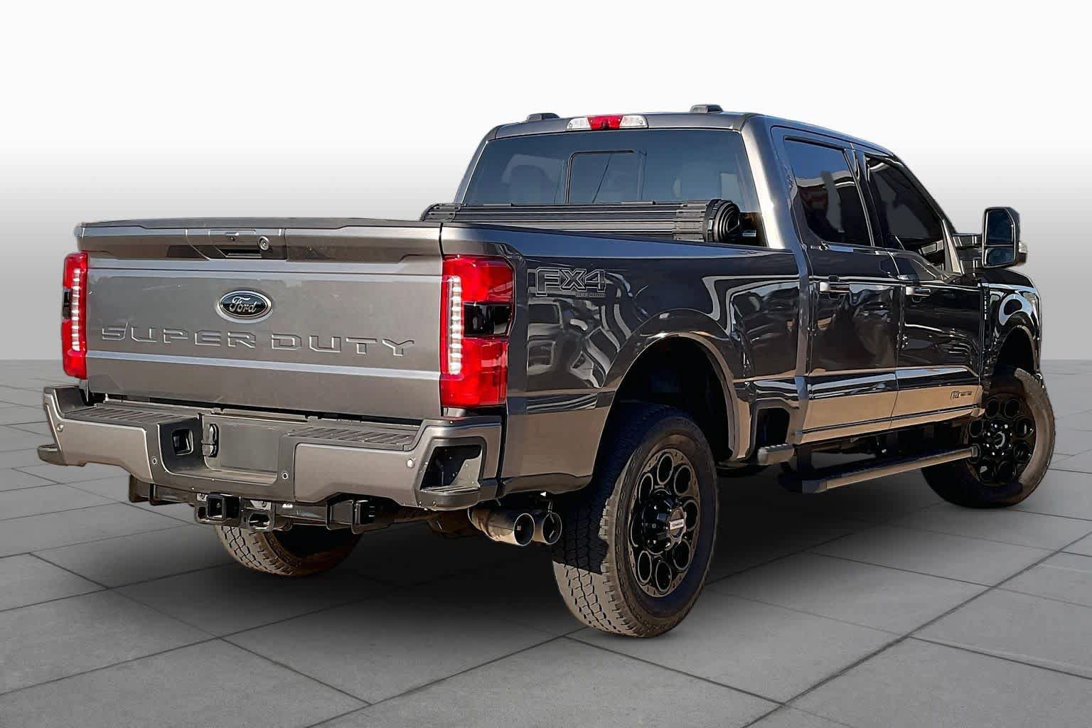 Used 2026 Ford F250 XLT w/ XLT Premium Package AWD/4WD image 14