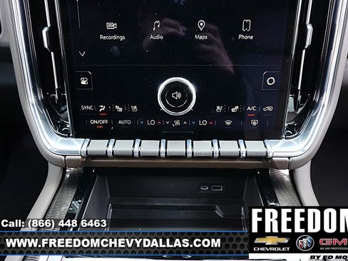 New 2026 GMC Yukon XL Elevation w/ Elevation Premium Package image 23