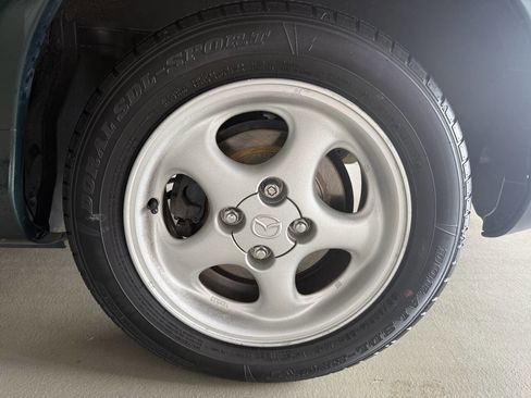 Used 2000 MAZDA MX-5 Miata image 29