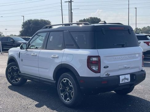 New 2025 Ford Bronco Sport Outer Banks image 5