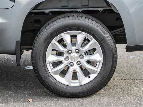 Used 2022 Chevrolet Silverado 1500 Custom image 10