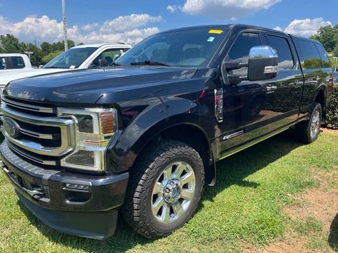 Used 2020 Ford F250 Platinum w/ FX4 Off-Road Package AWD/4WD image 1
