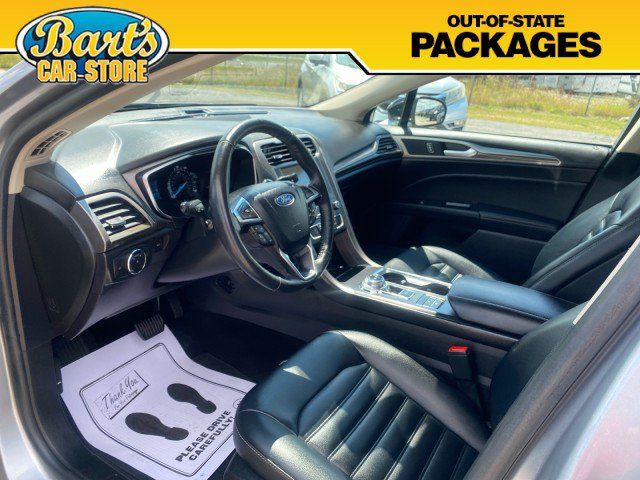 Used 2020 Ford Fusion SEL FWD image 25