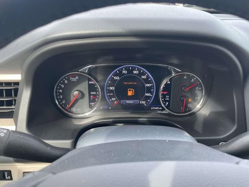 Used 2021 GMC Acadia Denali image 37