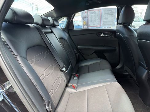 Certified 2023 Kia Forte GT-Line image 14
