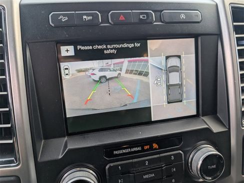 Used 2019 Ford F150 Platinum w/ Equipment Group 701A Luxury image 18