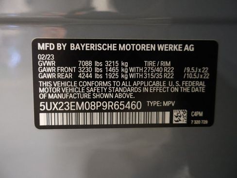 Used 2023 BMW X7 xDrive40i w/ M Sport Package AWD/4WD image 30