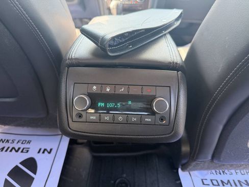 Used 2015 Chevrolet Traverse LT FWD image 27