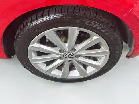 Used 2013 Volkswagen Golf TDI FWD image 11
