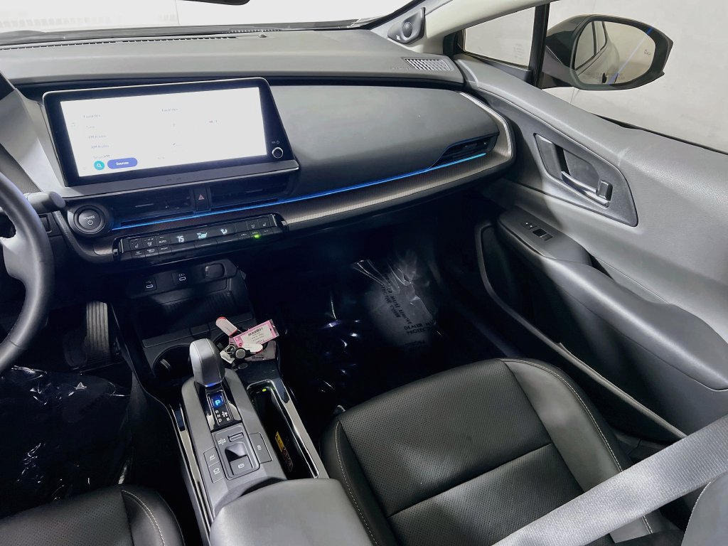 Certified 2024 Toyota Prius Limited w/ Limited Premium Package FWD image 21