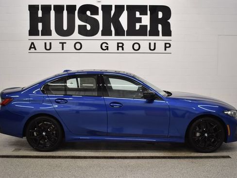 New 2026 BMW 330i xDrive Sedan w/ M Sport Package AWD/4WD image 2