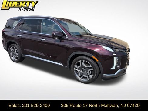 Used 2024 Hyundai Palisade SEL w/ Premium Package AWD/4WD image 1