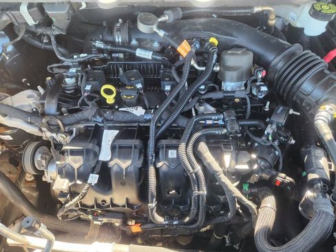 Used 2024 Ford Edge SEL image 30