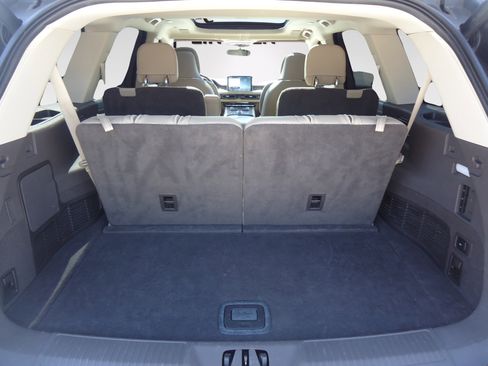 Used 2020 Lincoln Aviator Reserve w/ Equipment Group 202A AWD/4WD image 34