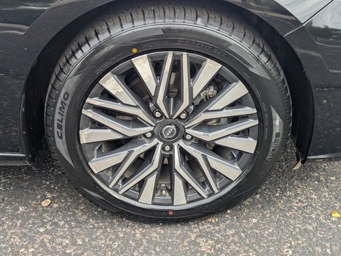 Certified 2024 Nissan Altima 2.5 SV image 10