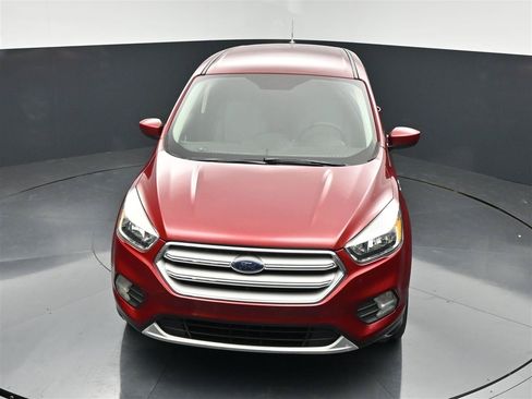 Used 2019 Ford Escape SE FWD image 20