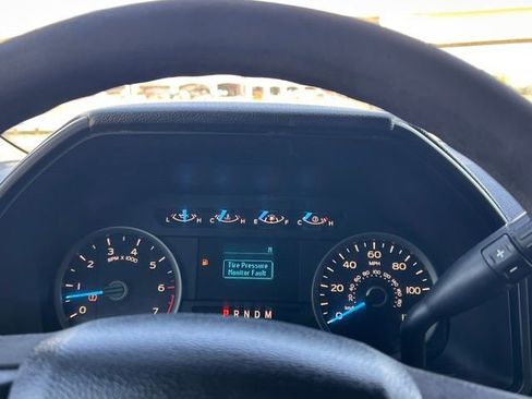 Used 2018 Ford F150 XLT image 25