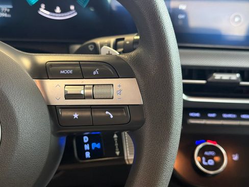 Used 2025 Hyundai Sonata SEL FWD image 18