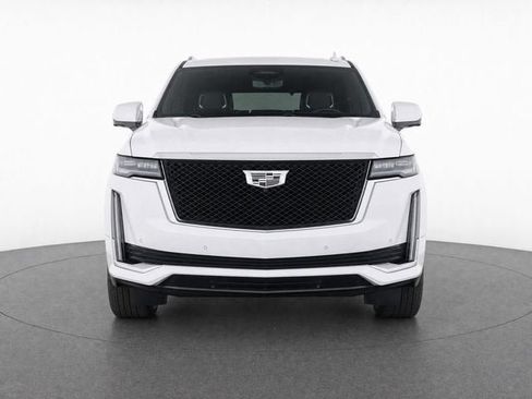Used 2024 Cadillac Escalade Premium Luxury Platinum AWD/4WD image 5
