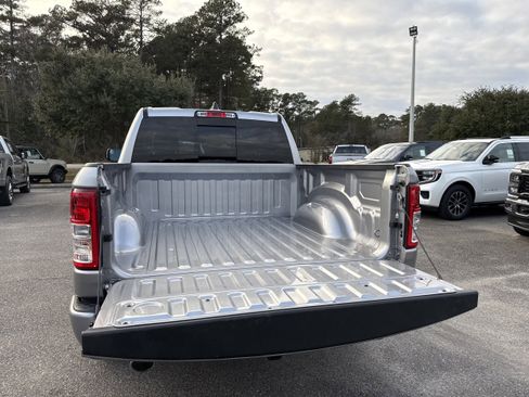 Used 2022 RAM 1500 Big Horn image 9
