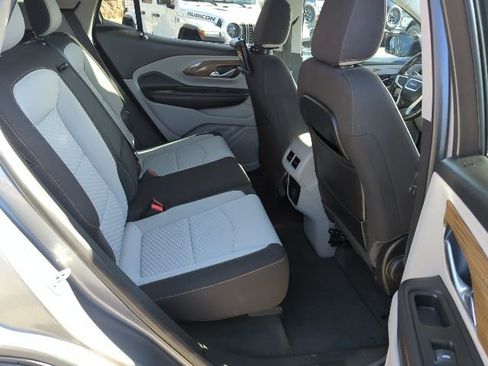 Used 2019 GMC Terrain SLE image 22