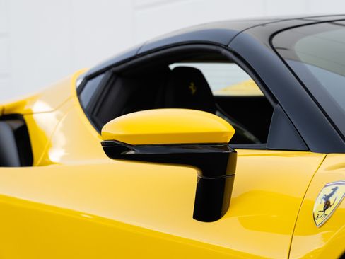 Used 2025 Ferrari SF90 Spider image 11