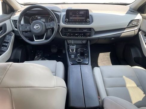 Used 2023 Nissan Rogue SV w/ SV Premium B Package AWD/4WD image 10