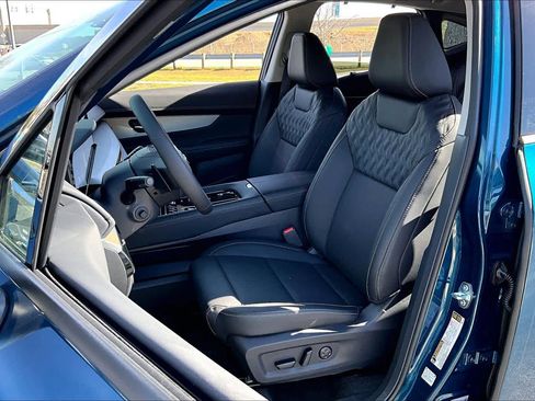 New 2026 Nissan Murano Platinum image 9